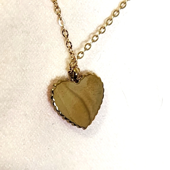 Minimalist 18k Gold Plated Steel Red Crystal Heart Pendant with Chain New - Picture 5 of 8